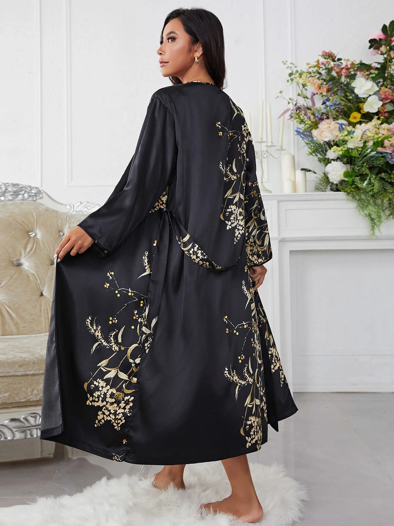 Elegant satin robe with nightgown for women
