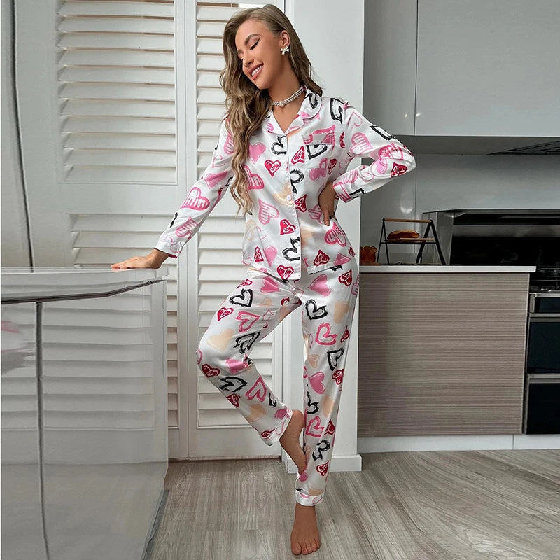 Heart print satin pyjamas set for elegant women