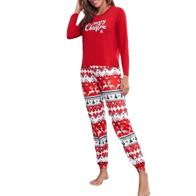 Women's long sleeved Christmas pyjamas set